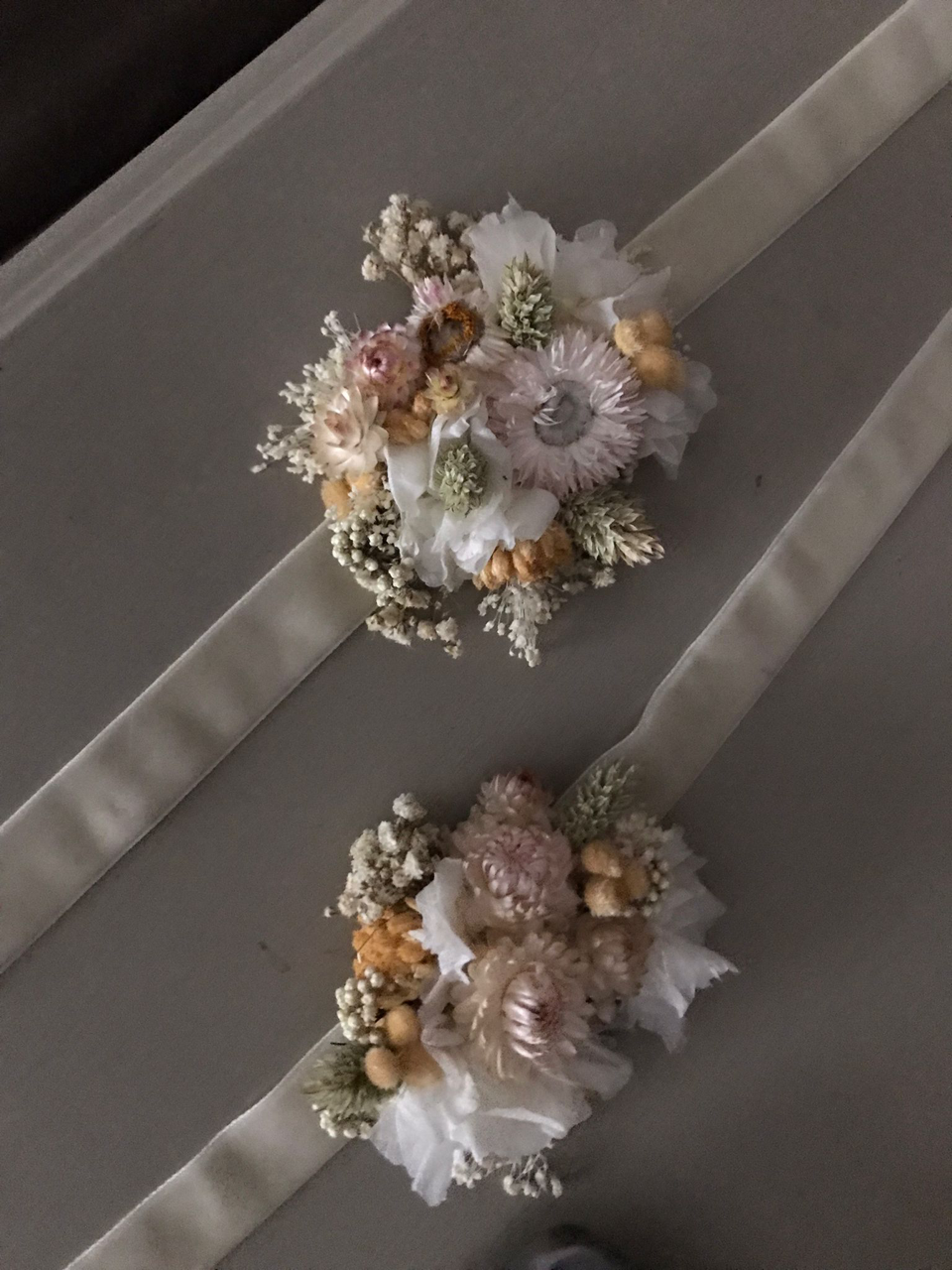 Pulseras de flores preservadas 2