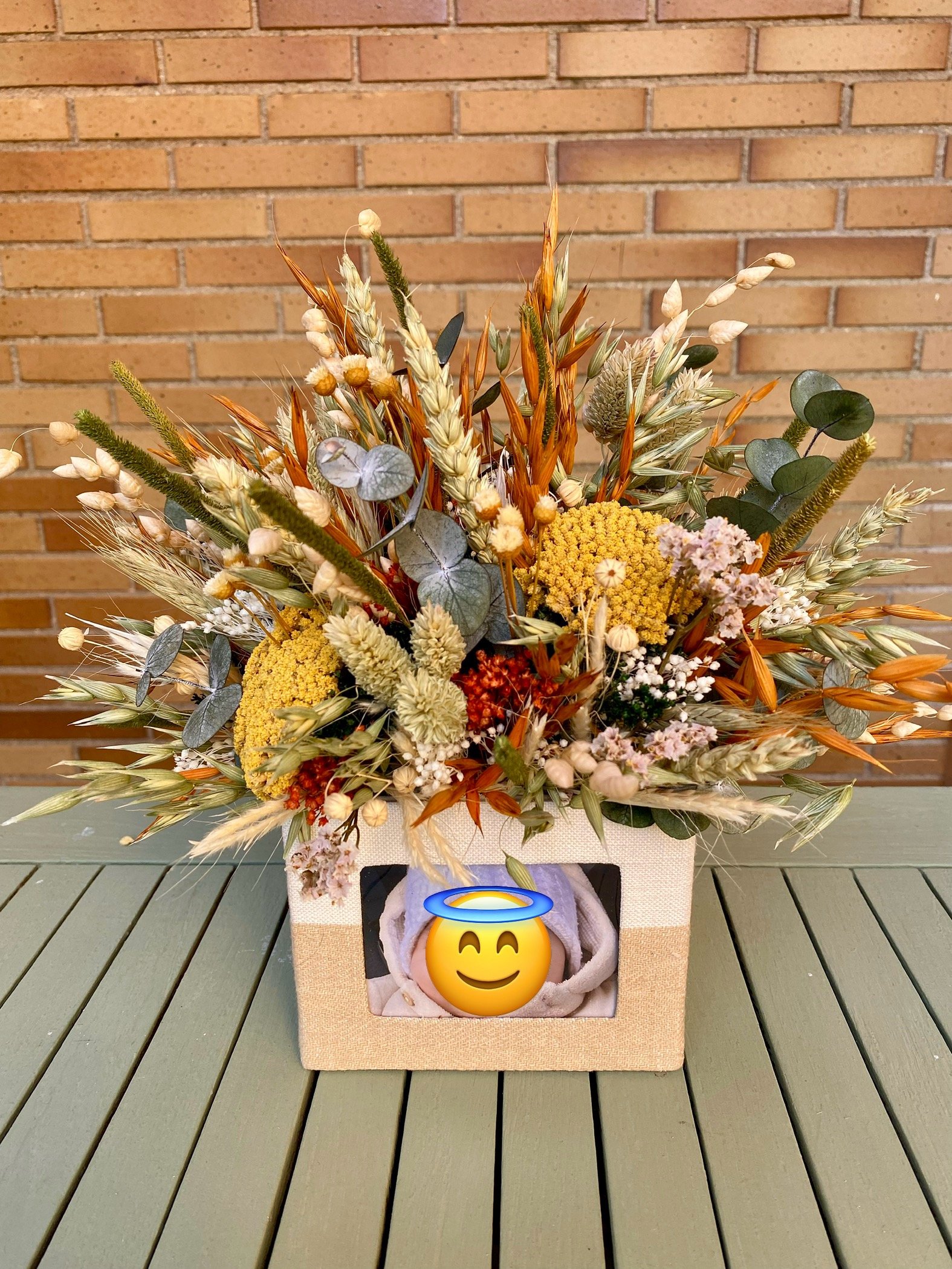 Decoración floral para comuniones y bautizos 1